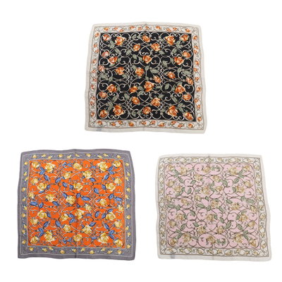 777241  Pañuelo simil seda 70 x 70