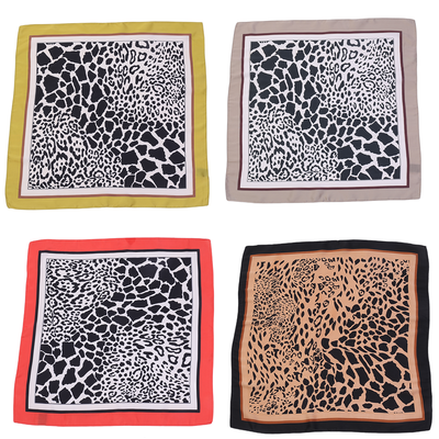 999711  Pañuelo simil seda 70 x 70