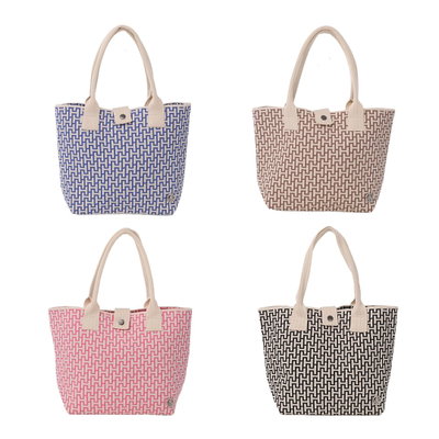77791 Cartera Tejida