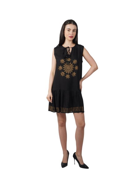 565109 Vestido corto