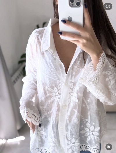 Camisa bordada 