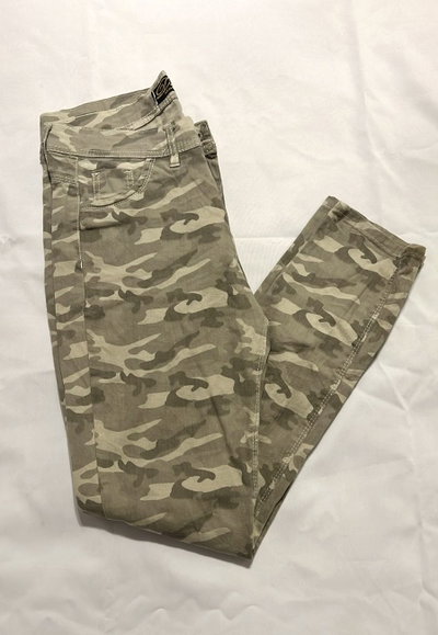 Jean Camuflado T44