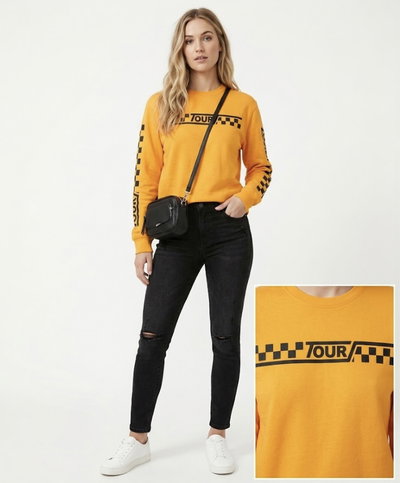 Buzo amarillo 