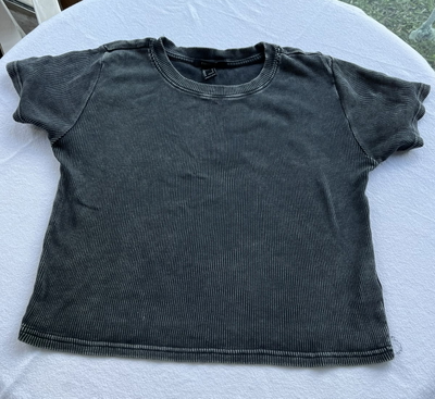 Top gris 