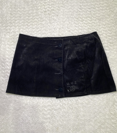 Pollera mini aterciopelada Y2K