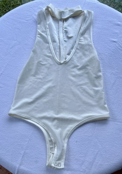 Body blanco 