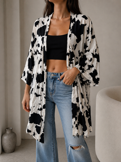 Kimono blanco y negro 