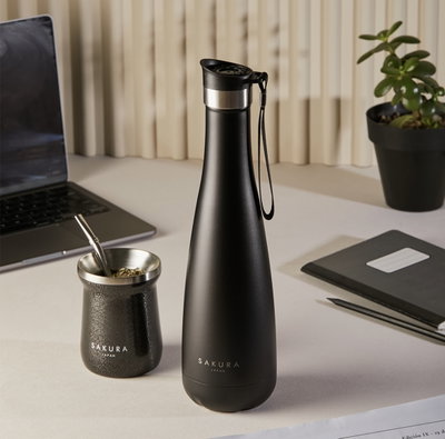 Botella/ termo sakura wavy negro