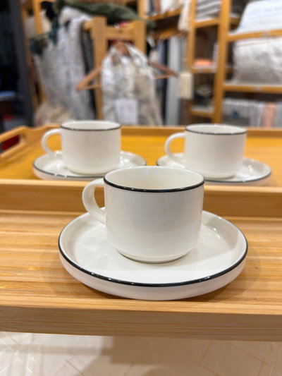 Taza y plato macchiato sakura borde negro 80ml x6