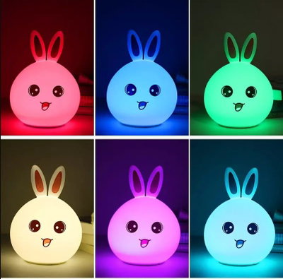 LAMPARA VELADOR RGB CONEJO DE SILICONA