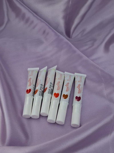 Rubor/labial melu Ruby Rose