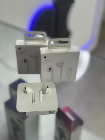 Auriculares Apple EarPods USB-C