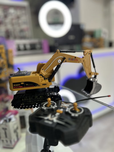 🚜 Excavadora a Control Remoto – Construction Vehicle