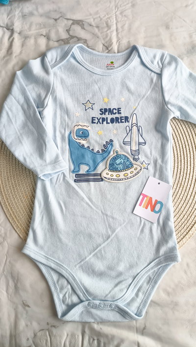 Body dino espacio