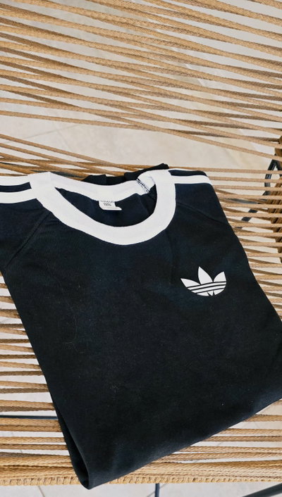 REMERA ADIDAS ALGODÓN RETRO UNISEX