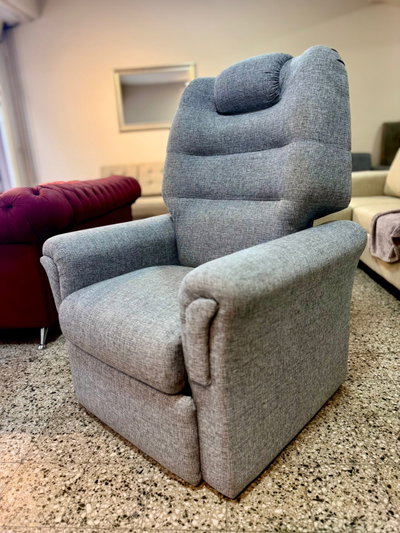 POLTRONA 85X110 (LINEA ESTANDAR)