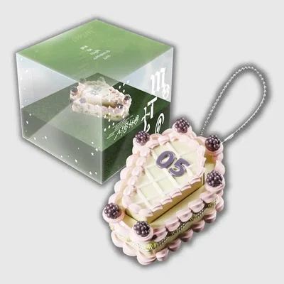 ITZY - ALBUM MOTTO (CAKE CLICKER KEYRING VER)