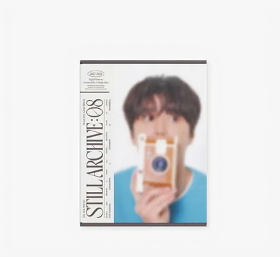 LEE JUN YOUNG - SEASONS GREETINGS 2027/2028 (STILL ARCHIVE : 08)