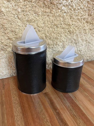YERBERA + AZUCARERA EN LATA 