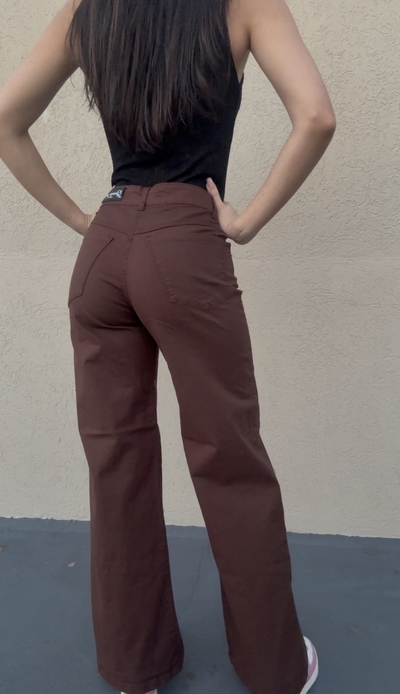 Wide leg elastizado choco 