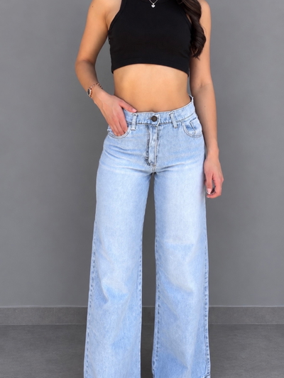 wide leg tiro medio celeste localizado