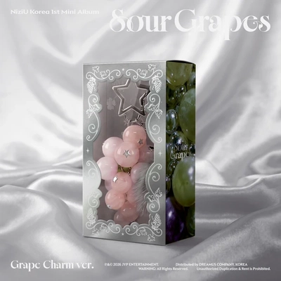 NiziU - SOUR GRAPES - VER. GRAPE CHARM