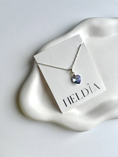 Collar Corazón Azul tornasolado 