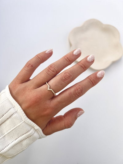 Anillo v 