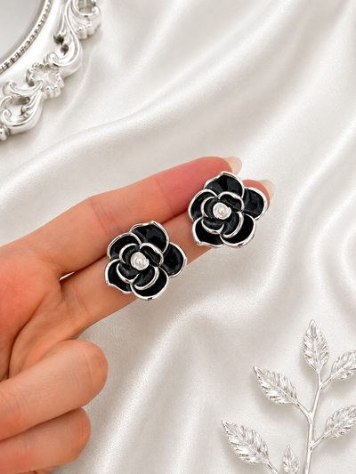 Aros Camelia Noir