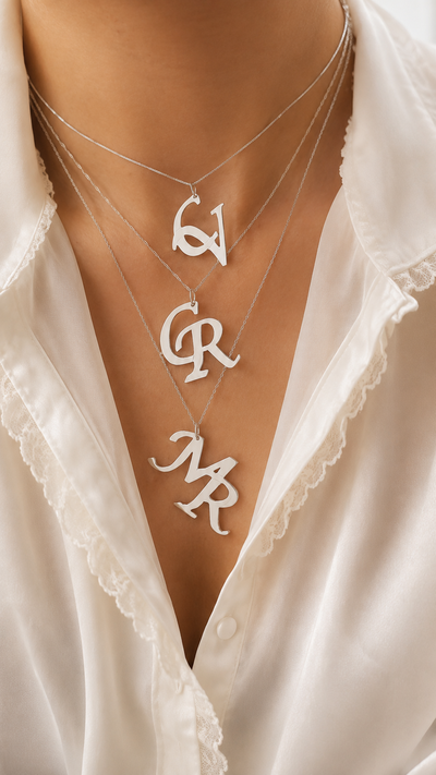 Collar con inicial de Plata 925