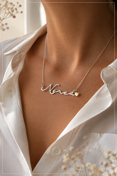 Collar nombre y corazon de Oro