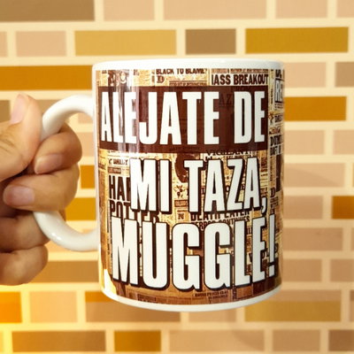 Taza Alejate de mi taza (HP)