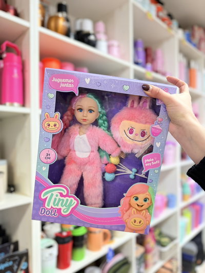 Muñeca Martu disfrazada de personajes Tinydoll 35cm