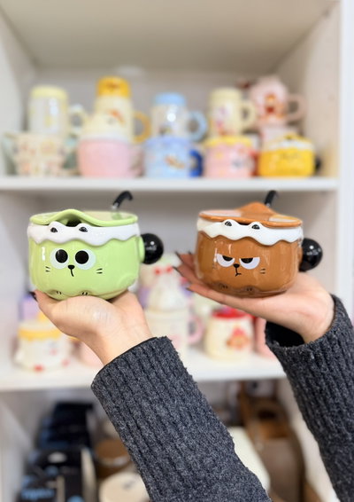 Taza con tapa y cuchara GATOS CUTE cerámica importada
