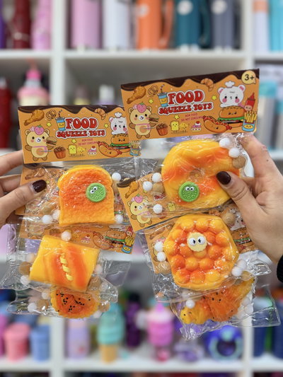 Squishy línea PANADERIA con pompones importado