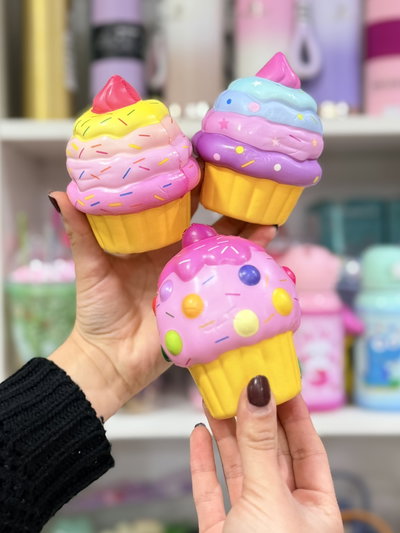 Squishys cake pastel FunPlay