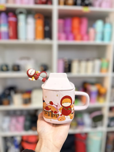 Taza con tapa y sorbete CATS cerámica importada