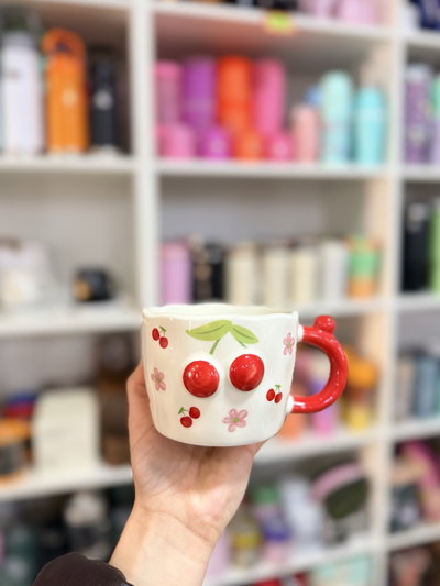 Taza CHERRY cerámica importada