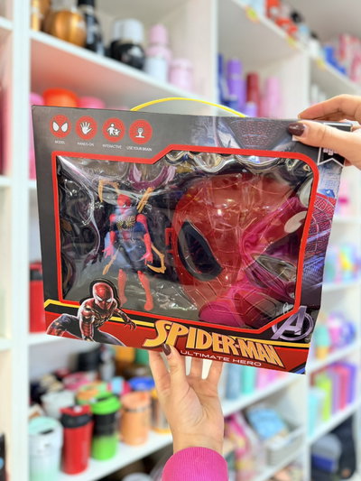 Máscara + muñeco Spiderman en caja