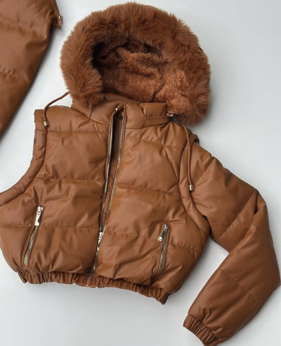 Puffer Desmontable engomada con piel
