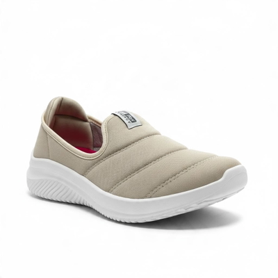zapatilla escotada  grofada beige