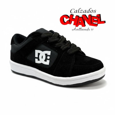 Dc shoes negras blanca 