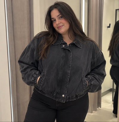 Campera Bomber de Jean Nevado Negro Oversize