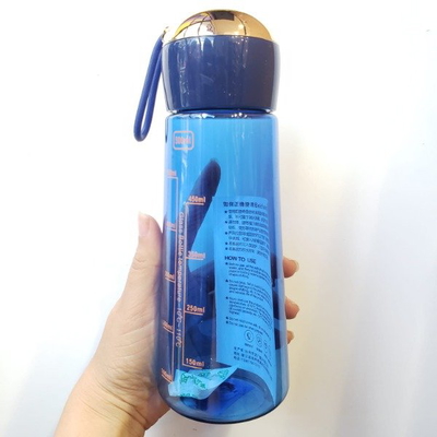 Botella urbana tapa dorada