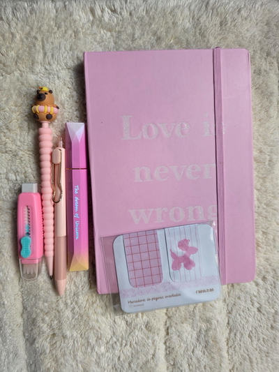 Kit Pink lover
