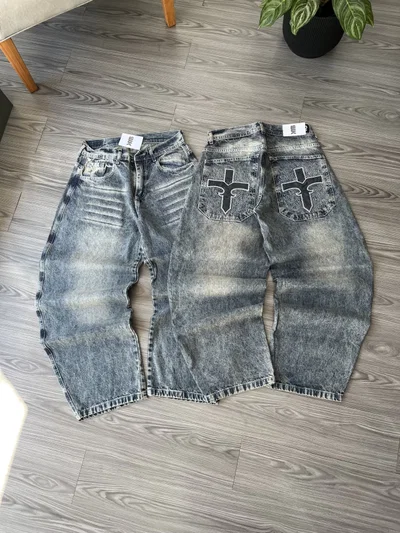 Baggy "Cruz" bordados