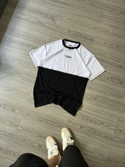 Remera "Confused" Oversize