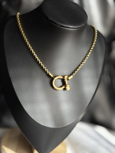 Collar Catalina Gold