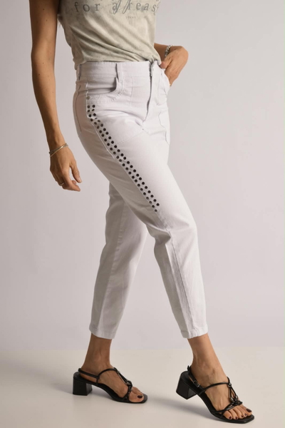 JEAN JAZMIN WHITE