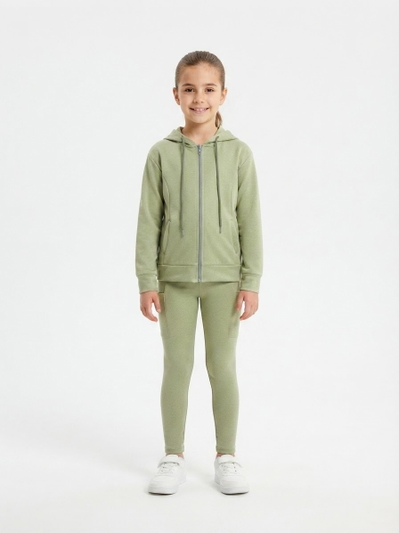 Conjunto deportivo nena 